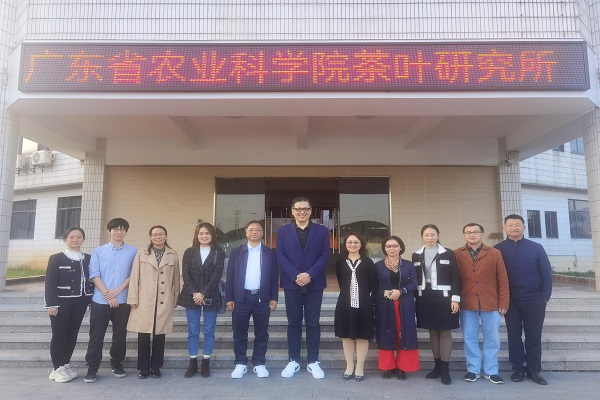 李德紘院士應邀到茶葉所交流指導2 - 副本.jpg